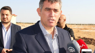 "Gazetecilere ateş ediliyor, milletvekilimiz bununla alay ediyor"