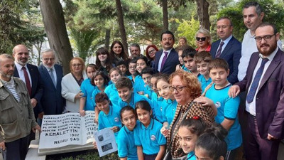 Kemalettin Tuğcu kabri başında anıldı