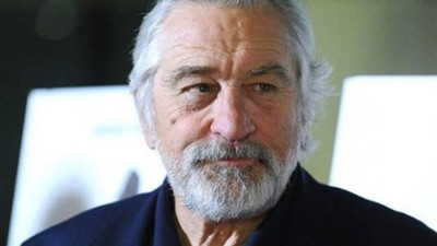 ABD'li aktörden Trump'a: "O bir salak, bir budala..."