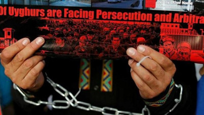 NBA maçında Çin protestosu