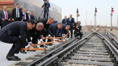 Bakü-Tiflis-Kars Demiryolu Meclis'e taşındı