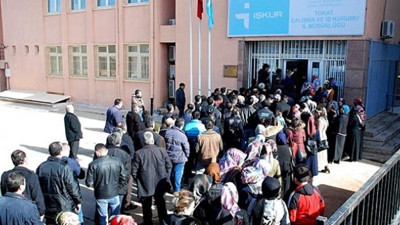 Diplomalı işsizlik yüzde bin 968 arttı!