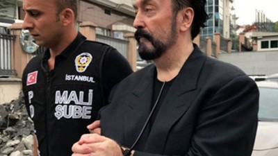 "Dekolteli insanların da Müslüman olduğunu göstermek için.."