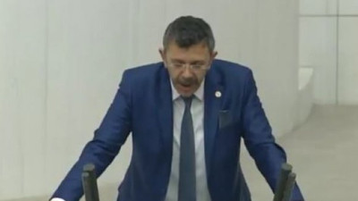 "Şanlı Türk bayrağına 'O Şey' diyen Müftü..."