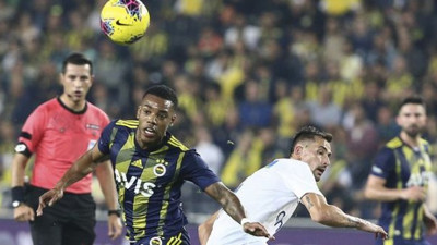 Fenerbahçe'de kanatlara çifte uyarı