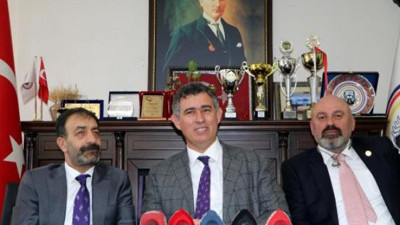 Metin Feyzioğlu'ndan olağanüstü genel kurul cevabı