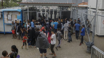 Yunanistan mülteci zulmüne devam ediyor!