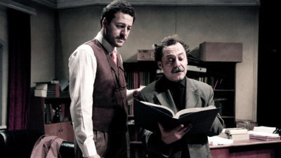 Profesyonel oyunu, 10 yıldır kapalı gişe sahneleniyor