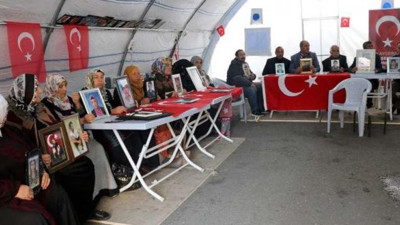 Diyarbakır'daki evlat nöbeti 82. gününde