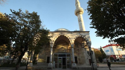 480 yıllık Ayaspaşa Cami ihtişamını koruyor!