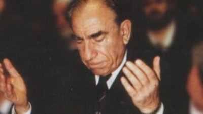 Alpaslan Türkeş kimdir? Nereli? hayatı ve sözleri...