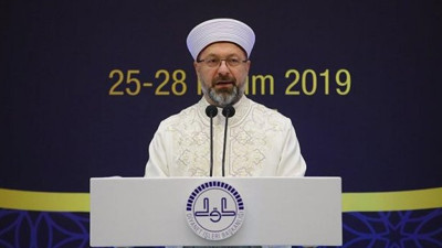 Ali Erbaş'tan yeniden yorumlama çıkışı