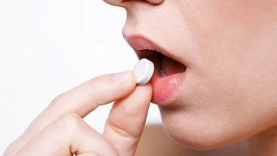 "İlaçları bol suyla için"