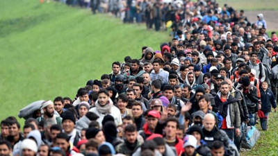 Yeni göç dalgası geliyor! 62 bin Suriyeli Türkiye sınırında