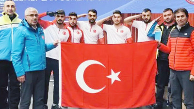 Milli sporculara 'asker selamı' soruşturması