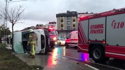 Öğrenci servisi devrildi! Yaralılar var
