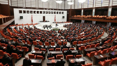 Akit yazarı Abdullah Şanlıdağ'dan AKP'li vekillere tepki