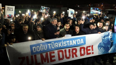 Elazığ, Doğu Türkistan için yürüdü