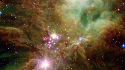 NASA Yılbaşı Ağacı Yıldız Kümesi'ni fotoğrafladı