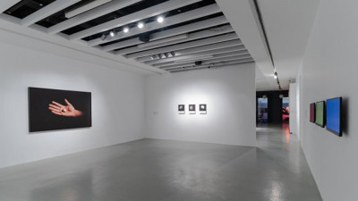 'Düzenli Delilik' sergisi ziyaretçilerini ağırlıyor