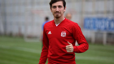 Mert Hakan Yandaş’tan transfer açıklaması