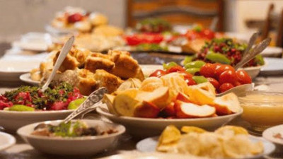 Yılbaşı gecesinde sağlıklı beslenme önerileri