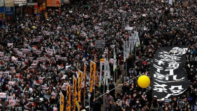 Hong Kong, yeni yıla protestolarla girdi!