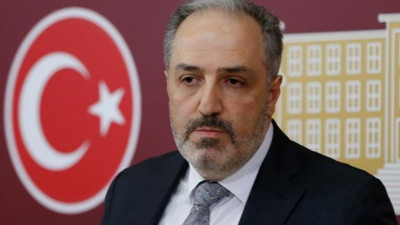Mustafa Yeneroğlu AKP'ye: "Hocanıza da mı tahammülünüz yok?"