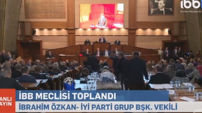 AKP'liler İYİ Partili İbrahim Özkan'ın üzerine yürüdü