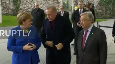 Sosyal medya, Recep Tayyip Erdoğan ile Angela Merkel’in görüntülerini görüşüyor