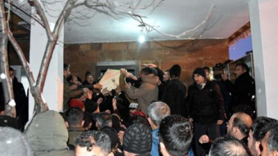 Nakşibendi şeyhinin cenazesinde vali ve AKP’li vekil de yer aldı