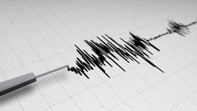 Elazığ'da peş peşe depremler!