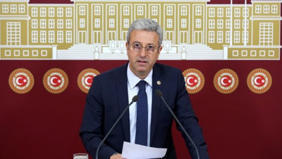 Alpay Antmen: “Deprem vergilerine ne olduğunu bakanlar da bilmiyor”