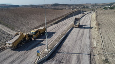 Tarım arazileri çevre yoluna kurban ediliyor