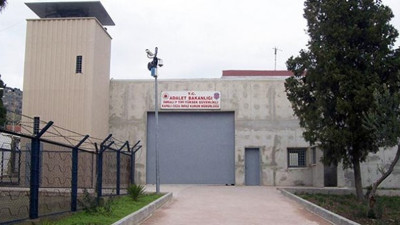 Aytun Çıray: Terörist başının mektubunu kimler okutturdu?”