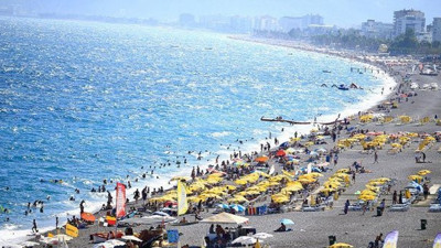 Konyaaltı Sahili’nde büyük vurgun