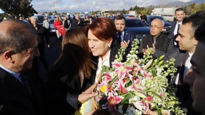 Meral Akşener İzmir ziyaretlerine başladı