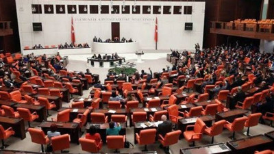 Murat Muratoğlu: “Virüse muska mı yazdıralım?”