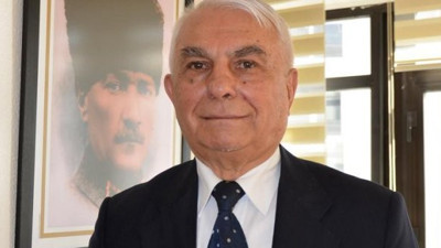 Hasan Kundakçı: "Bayrak yırtmak acizliktir, karşılığını veririz"