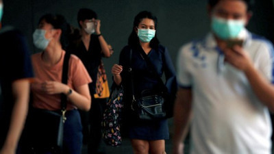 Çin’den tepki çeken uygulama…Yaka paça gözaltına aldılar