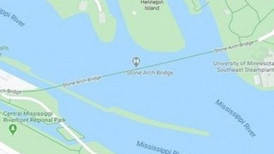 Google Maps'i takip etti, donmuş nehre düştü