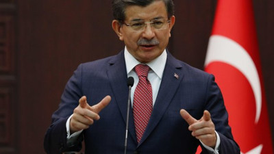 Ahmet Davutoğlu ve Deniz Baykal bir araya gelecek
