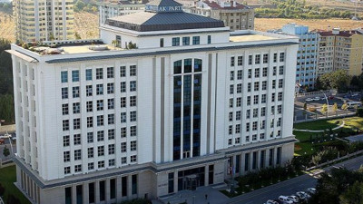 Necati Doğru: “İktidar saflarında dağılma mı var ?”