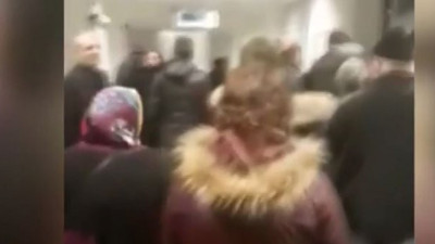 Devlet hastanesinde kuyruk uzadı vatandaş isyan etti