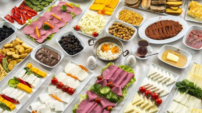 Serpme kahvaltıda büyük israf