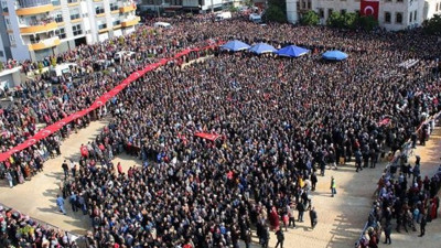 İdlib şehitlerine son veda: Türkiye kahramanlarını uğurluyor!