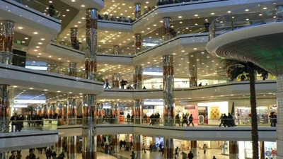 Corona virüs AVM'leri de vurdu!