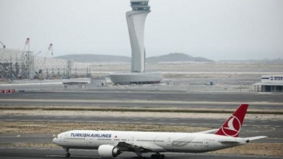 Singapur'a giden corona virüslü uçakla ilgili yeni gelişme!