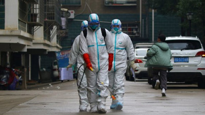 100 yaşındaki Çinli corona virüsü yendi