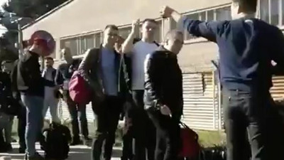 Acemi erler koronaya rağmen böyle teslim oldu